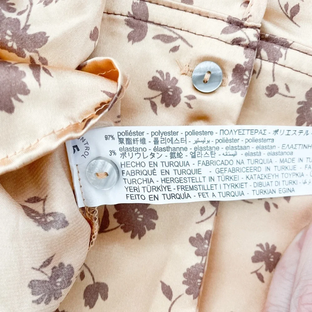 NWT- ZARA Cropped Floral Silky Cropped Long Sleeved Top